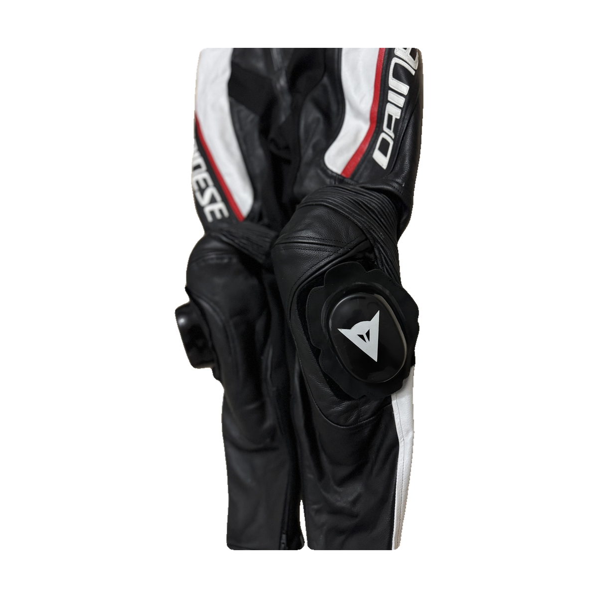 Dainese motosiklet pantolonu - önden görünüm
